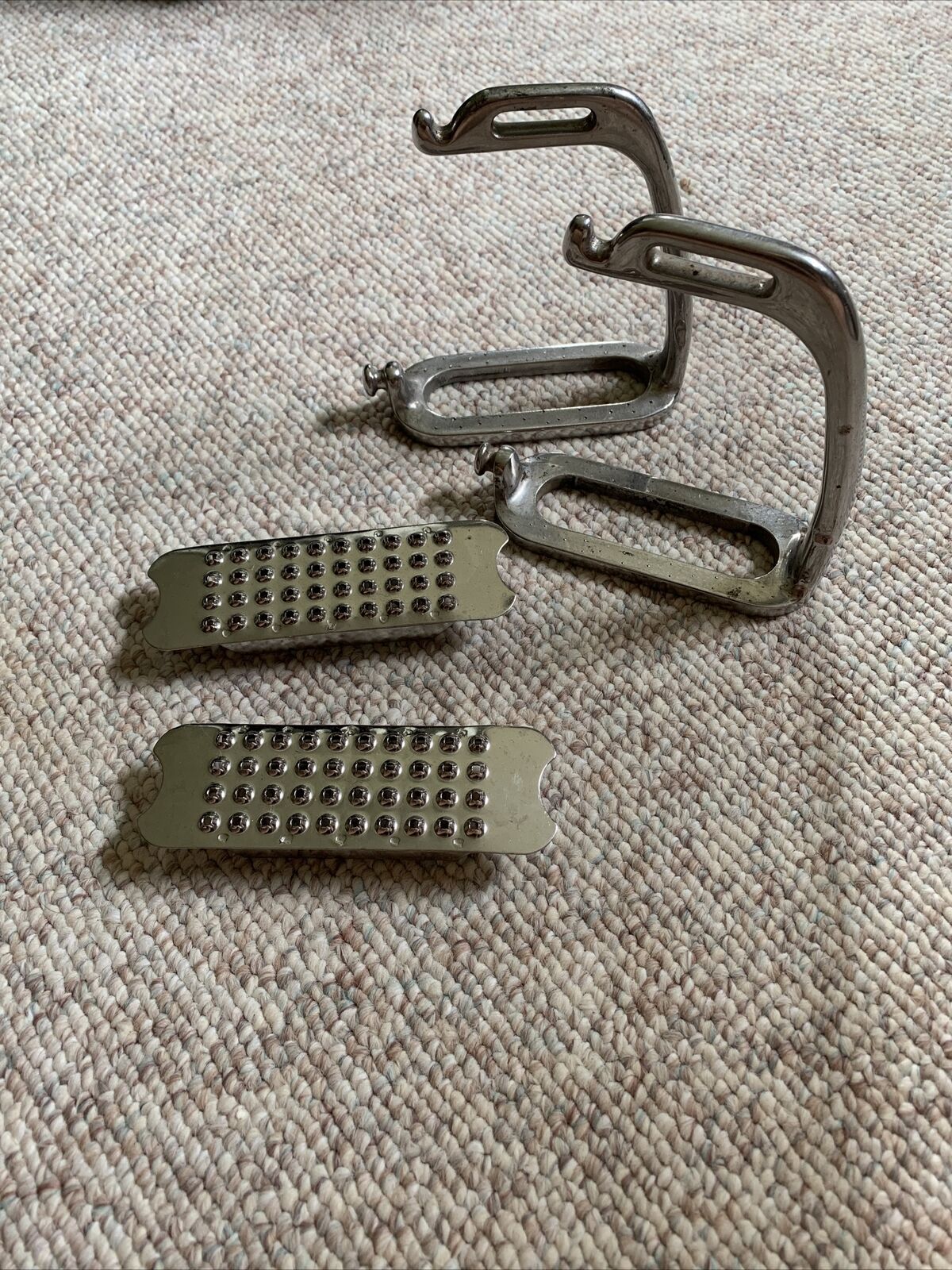 4.5 inch Peacock Safety Stirrup Irons
