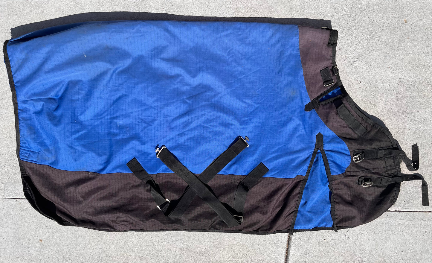69 Inch Tough1 1200D Snuggit Turnout Blanket 300 gram Blue