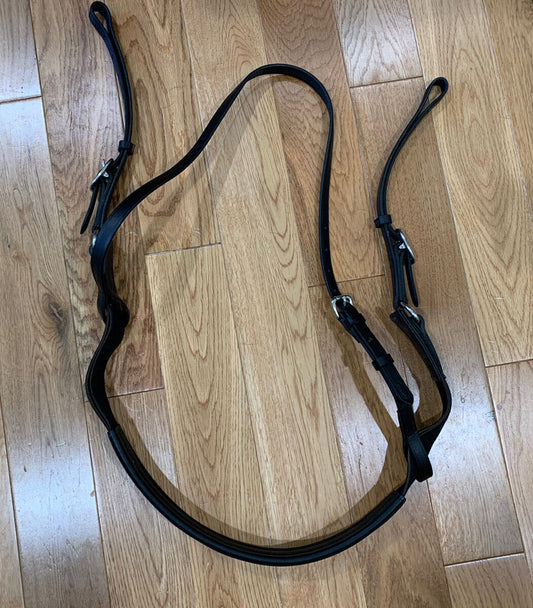 Nunn Finer Jumper Black Breastplate Horse Size