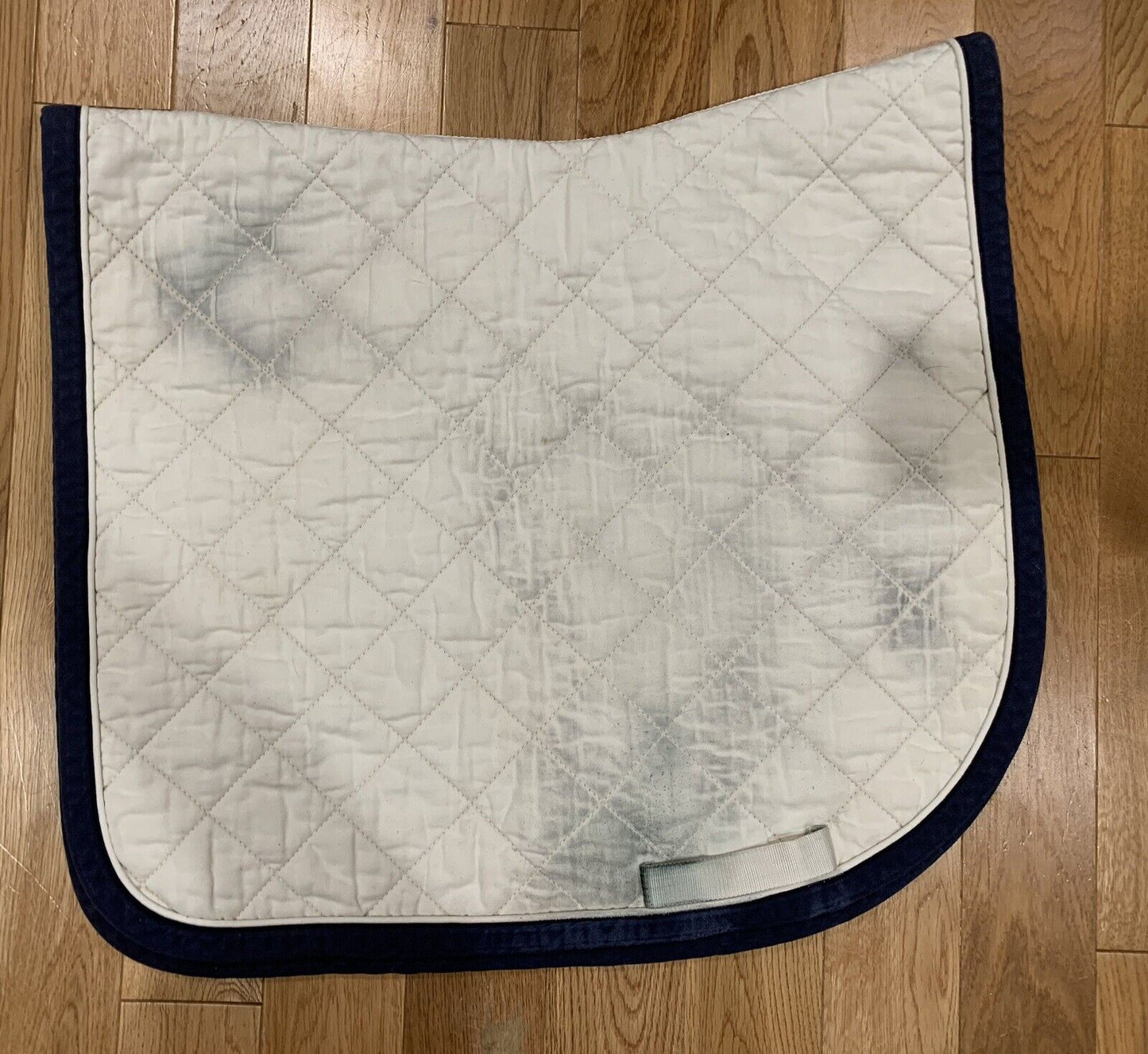 Seams Right Quilted Dressage Saddle Pad White/Blue Trim Full
